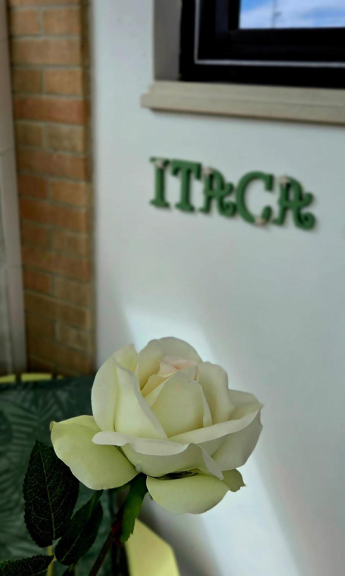 Itaca Villa ลิโดดิแฟร์โม ภายนอก รูปภาพ